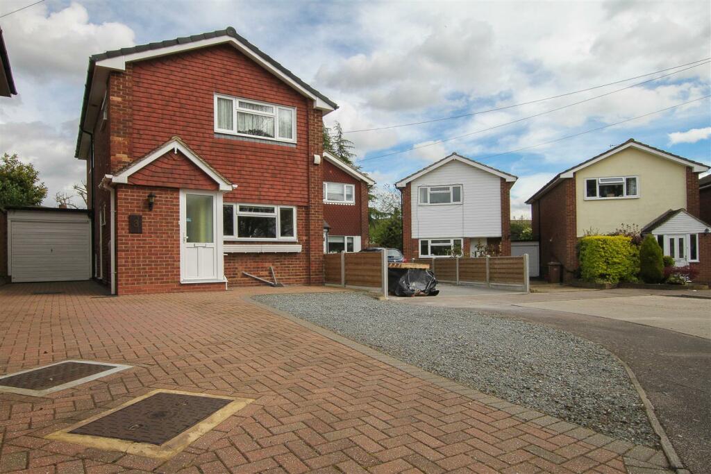 Additional image 25 of Kiln Field, Hook End, Brentwood