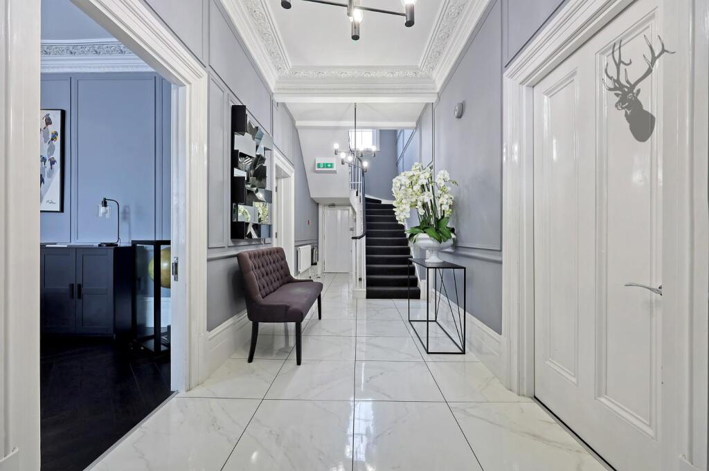 Additional image 6 of High Street, Ongar