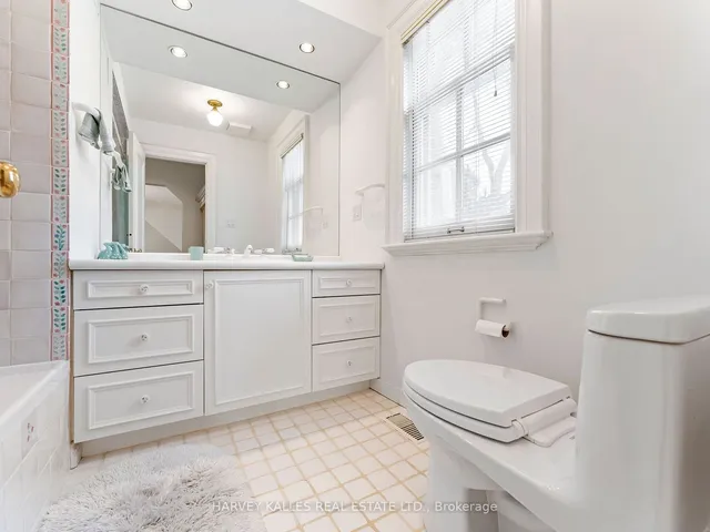 Additional image 32 of 18 Old Colony Rd