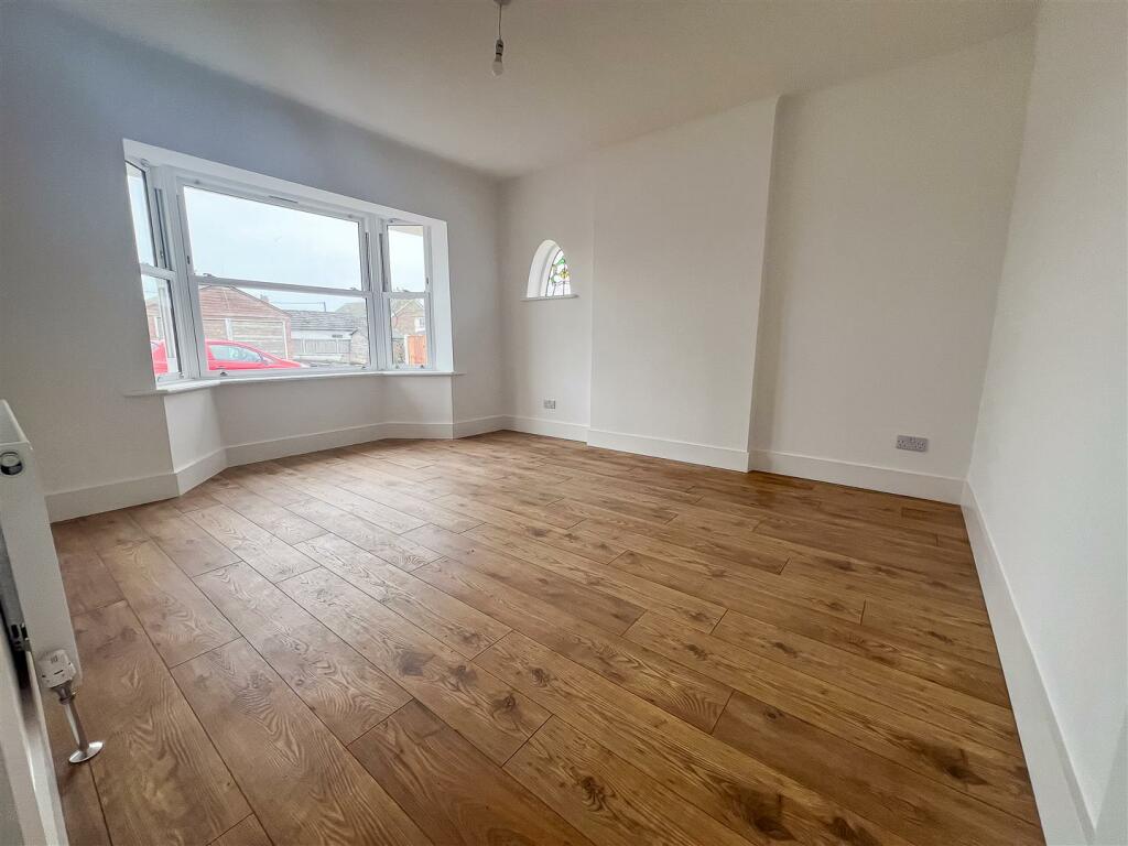 Additional image 12 of Beatrice Road, Walton On The Naze