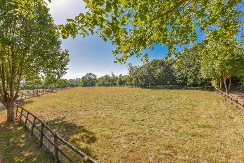 Additional image 29 of Brookend, Stebbing, Dunmow, Essex