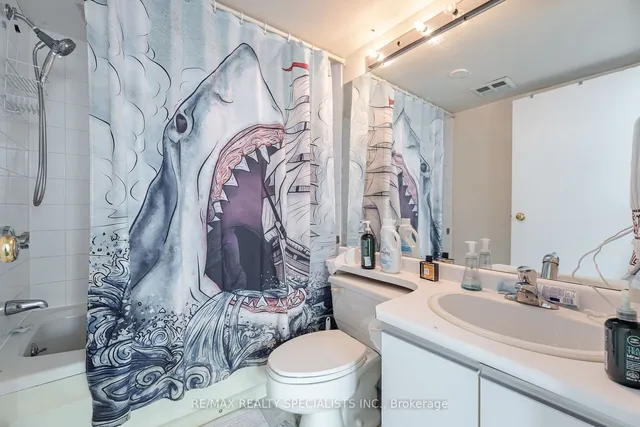 Additional image 22 of 10 QUEENS Quay Unit 1510