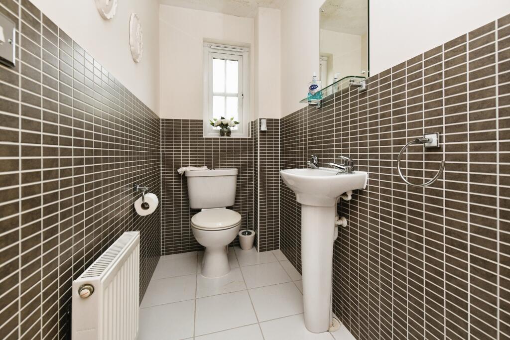 Additional image 7 of Baden Powell Close, Great Baddow, Chelmsford