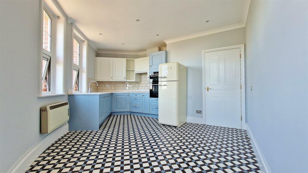 Additional image 5 of The Grand, The Esplanade, Frinton-On-Sea