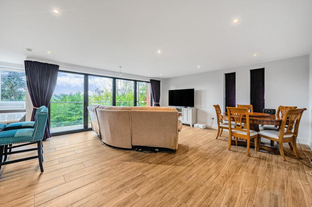 Additional image 20 of The Mount, Valley Heights The Mount, CR6