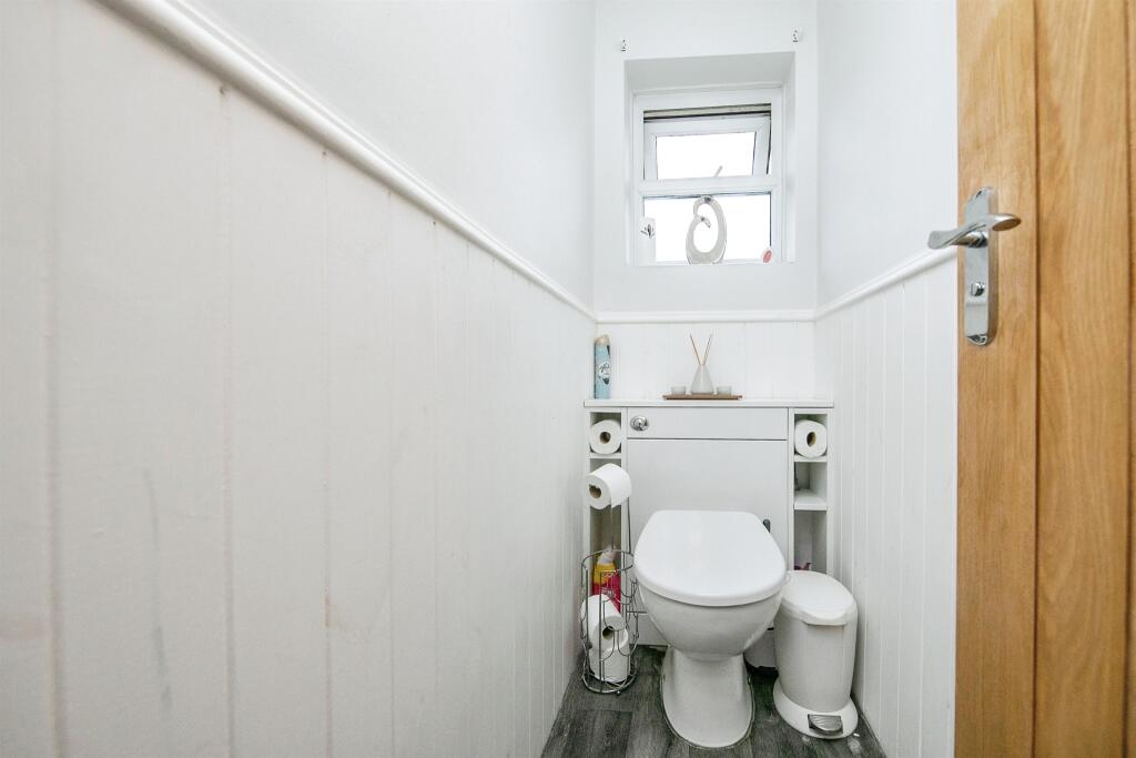 Additional image 14 of Richmond Crescent, Harwich