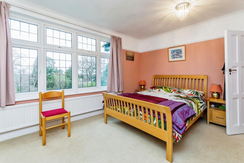 Additional image 9 of Fitzjames Avenue, Croydon, CR0