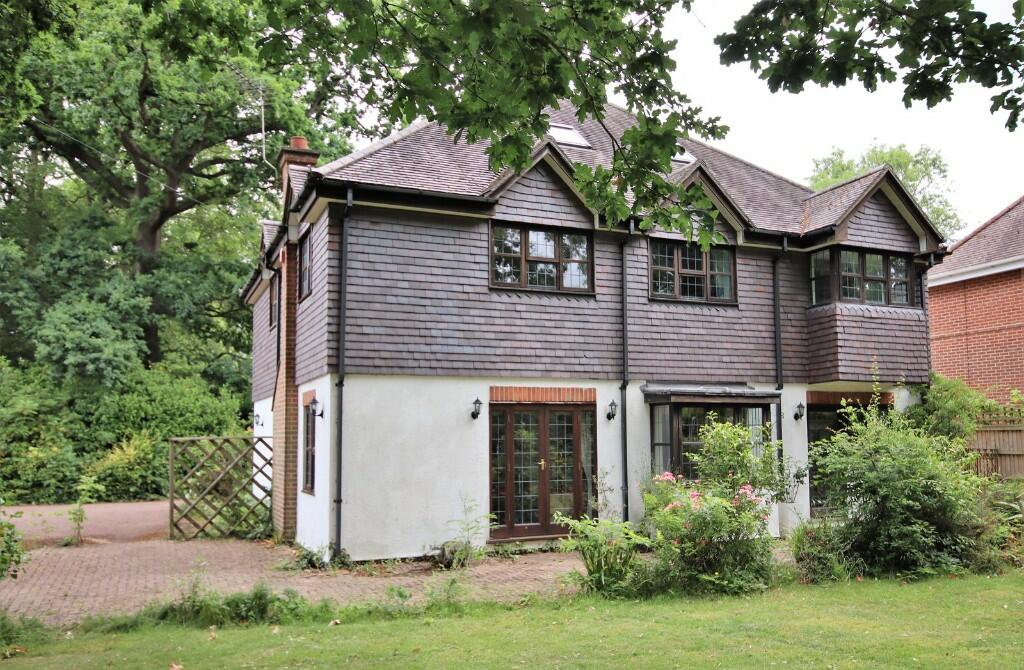 Additional image 2 of Brockley Grove, Hutton Mount, Brentwood, Essex, CM13