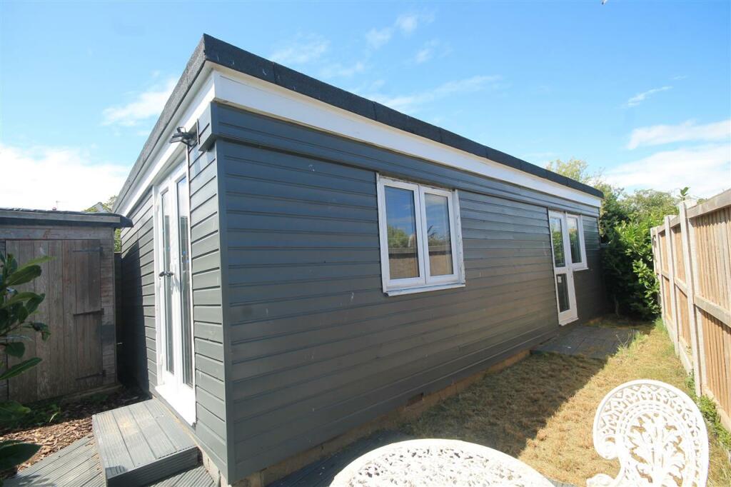 Additional image 12 of Bournemouth Road, Holland on Sea