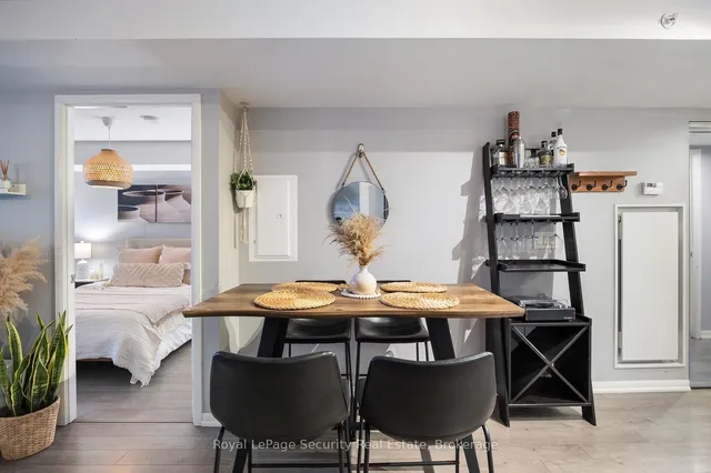Additional image 8 of 3091 Dufferin St Unit 439
