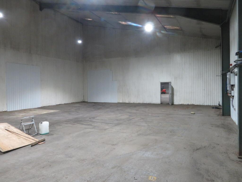 Additional image 3 of Braintree