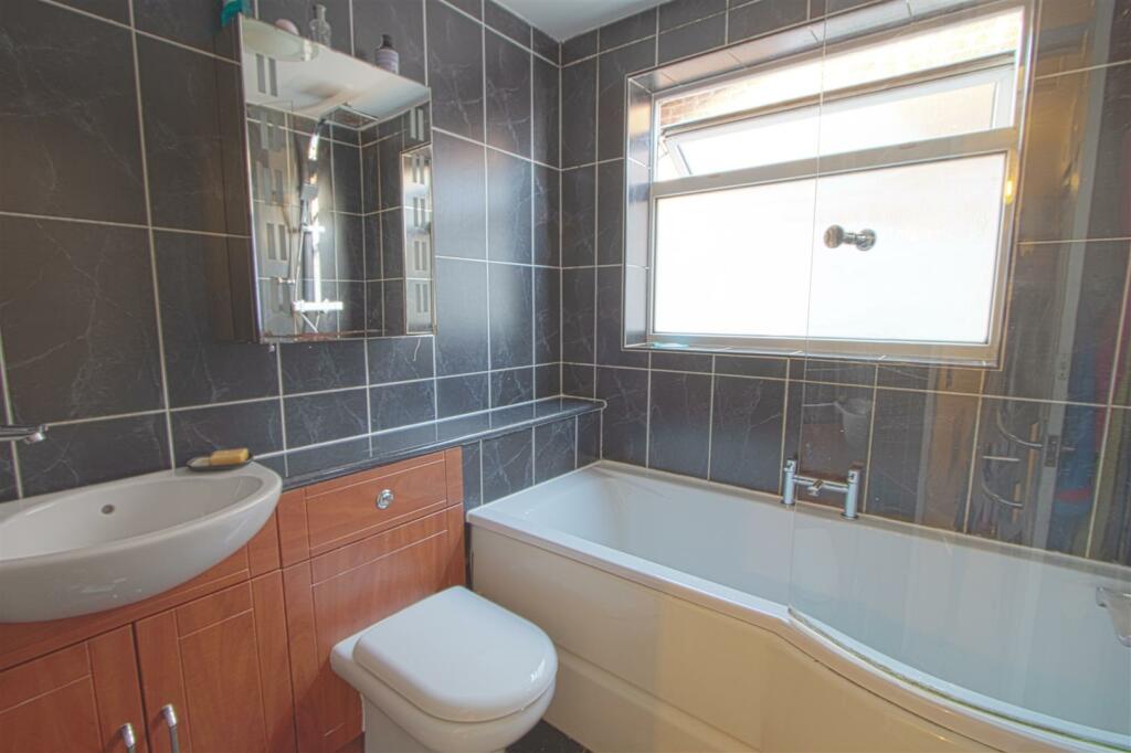 Additional image 13 of Glanmire, Billericay