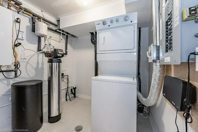 Additional image 25 of 36 Progress Cres