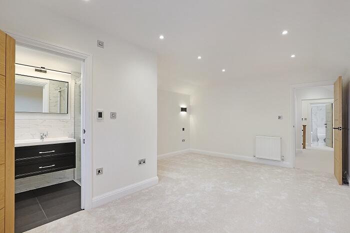 Additional image 6 of Coopers Hill, Ongar, CM5