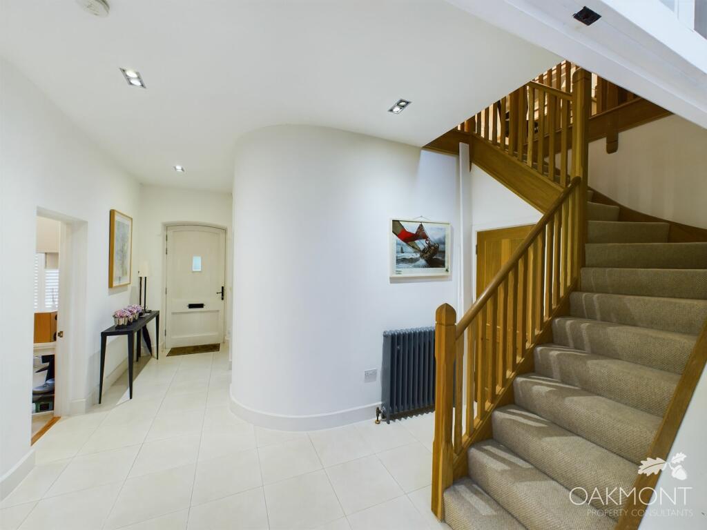 Additional image 10 of Flat , Myers Court, The Galleries, Warley, Brentwood