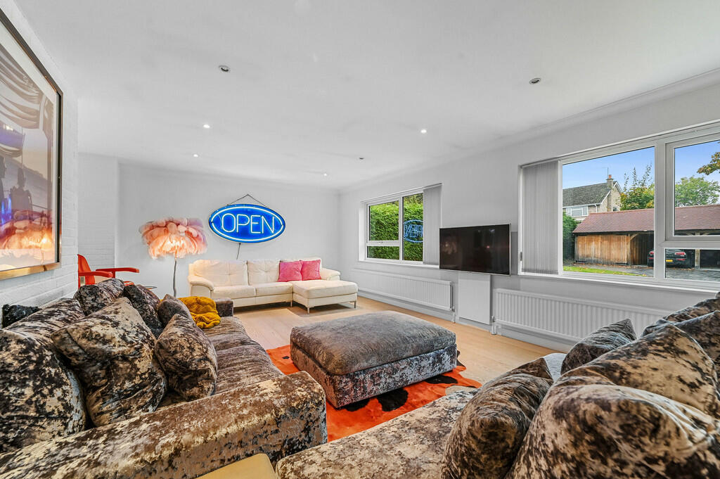 Additional image 27 of Ernalds Close, Earls Colne, Essex