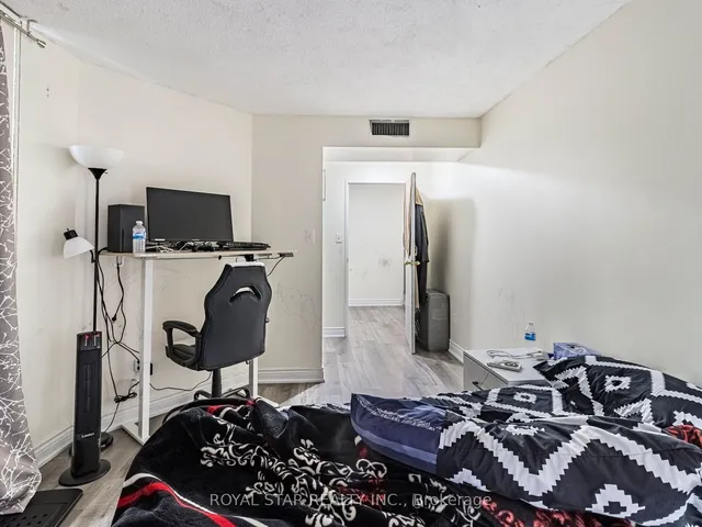 Additional image 23 of 1 Rowntree Rd Unit 209