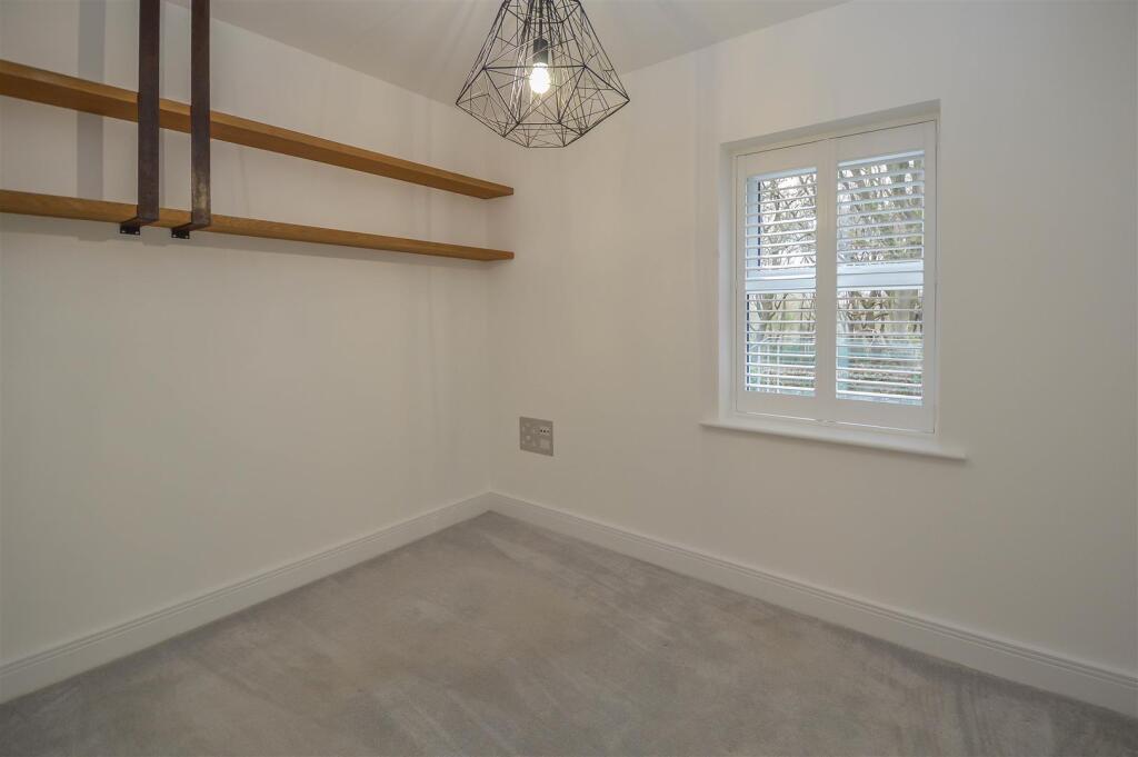Additional image 16 of Woodside Place, Great Warley, Brentwood