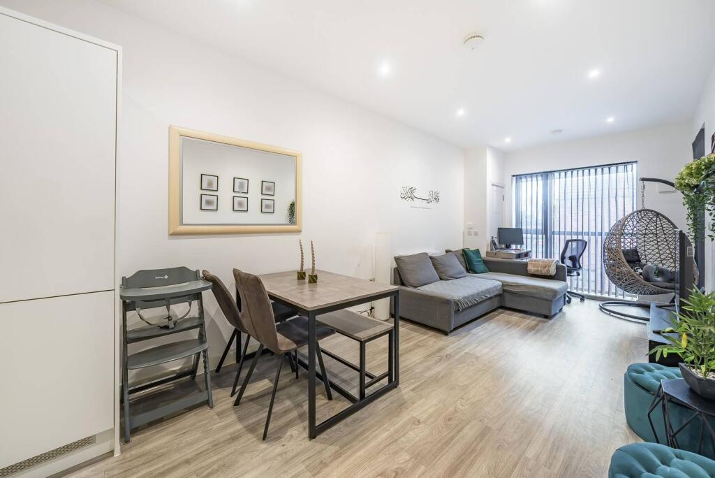 Additional image 2 of Streatham Road, Mitcham, MITCHAM, CR4