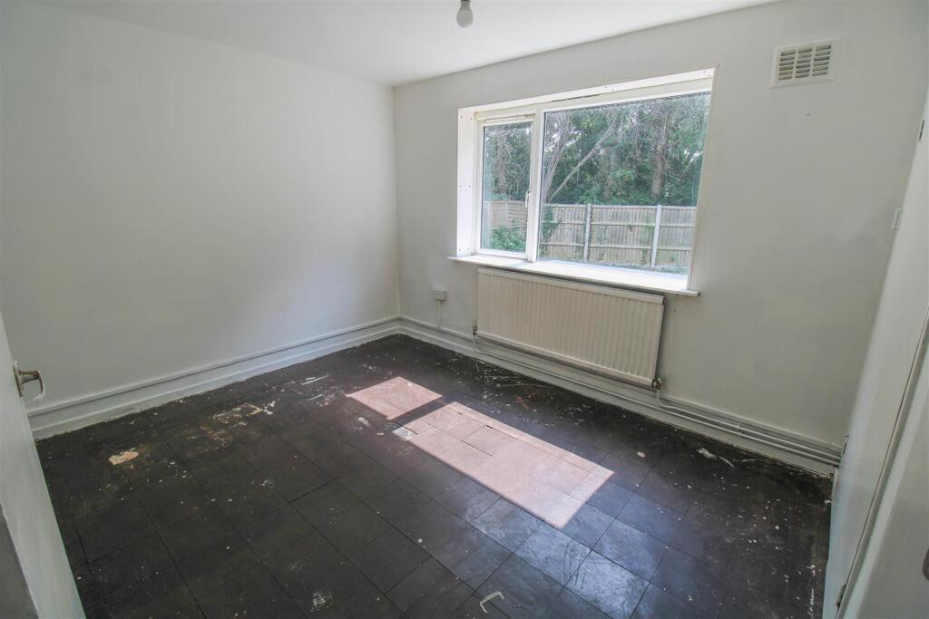 Additional image 4 of The Downs, Harlow