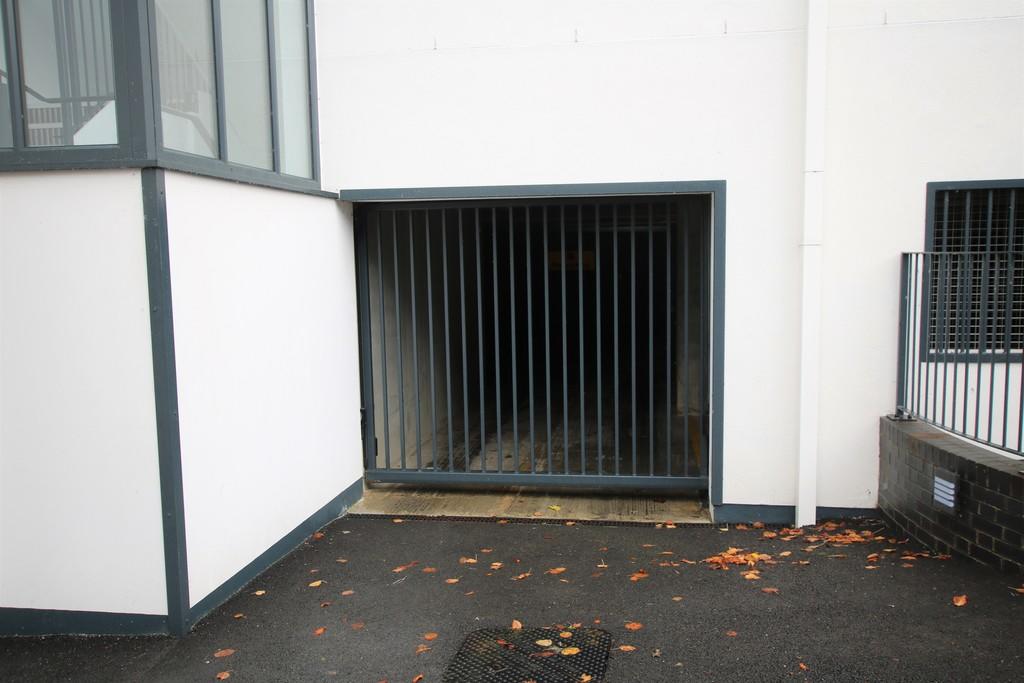 Additional image 17 of Stortford Road, Dunmow