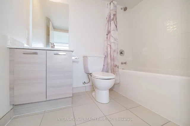 Additional image 16 of 36 Lisgar St Unit LPH16E