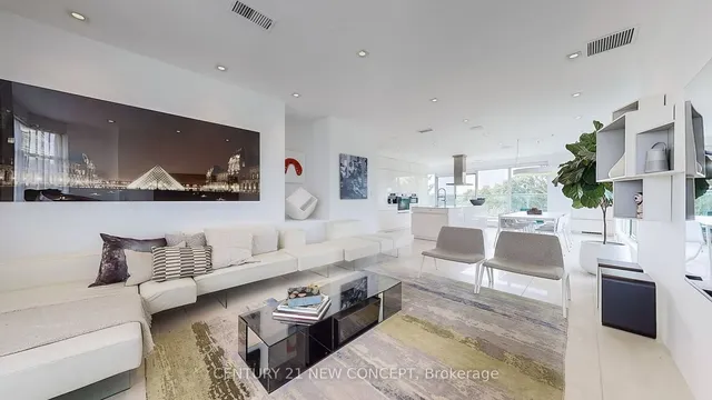 Additional image 4 of 1 Watergarden Way Unit 501