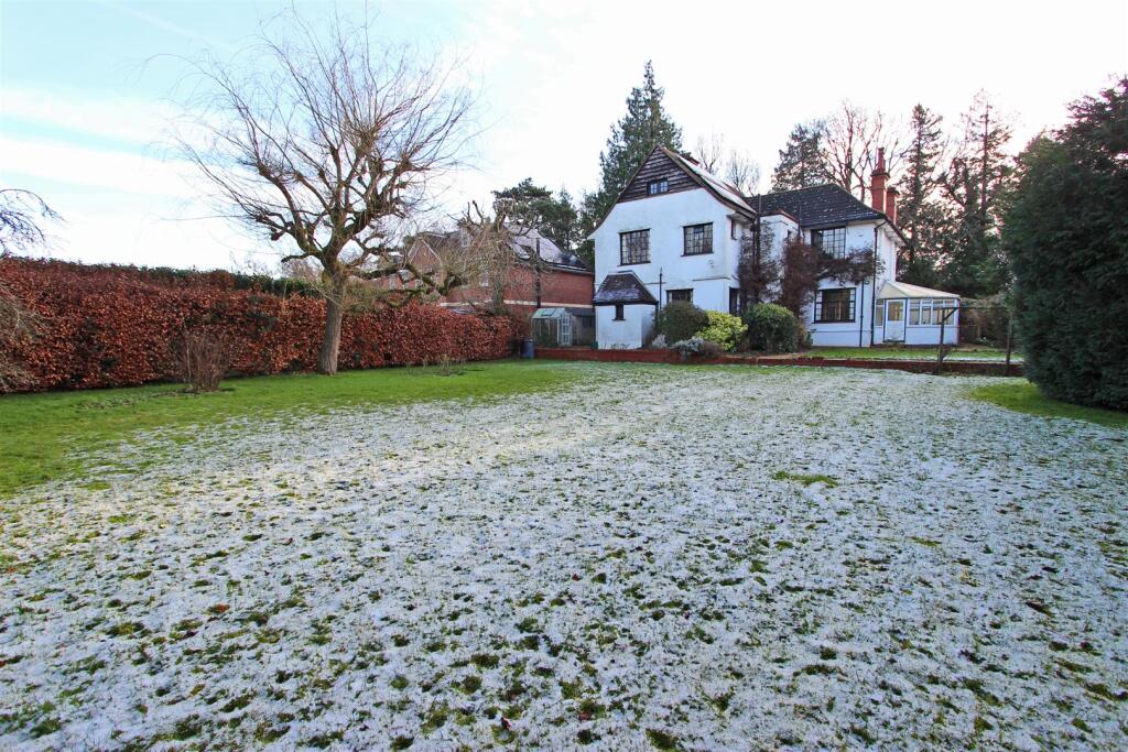 Additional image 12 of How Lane, Chipstead, Surrey