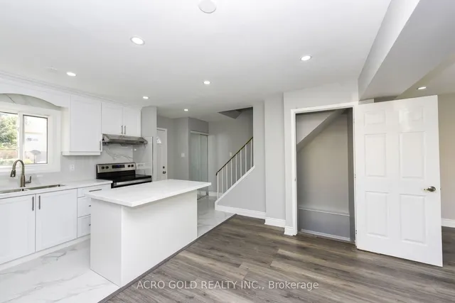 Additional image 10 of 14 Hayden Crt