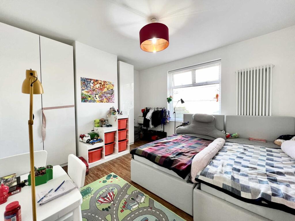 Additional image 9 of Fairfield Road, Brentwood