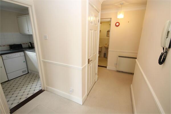 Additional image 8 of Princes Esplanade, WALTON ON THE NAZE, CO14