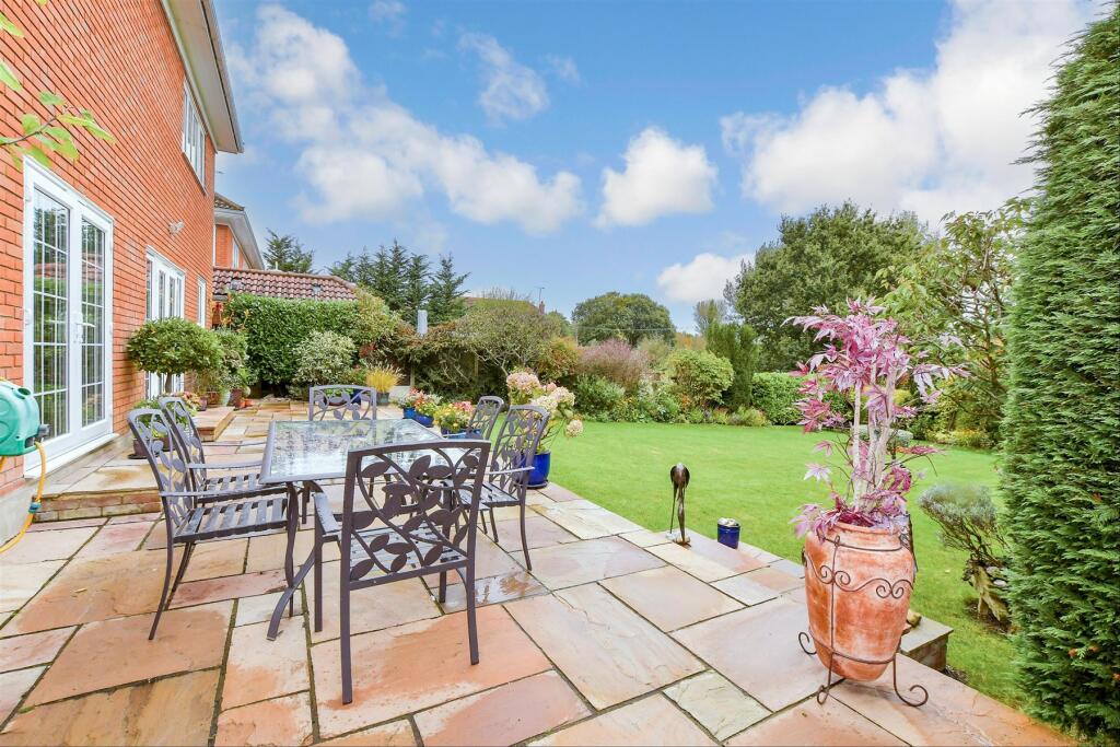 Additional image 16 of Church Street, Billericay, Essex