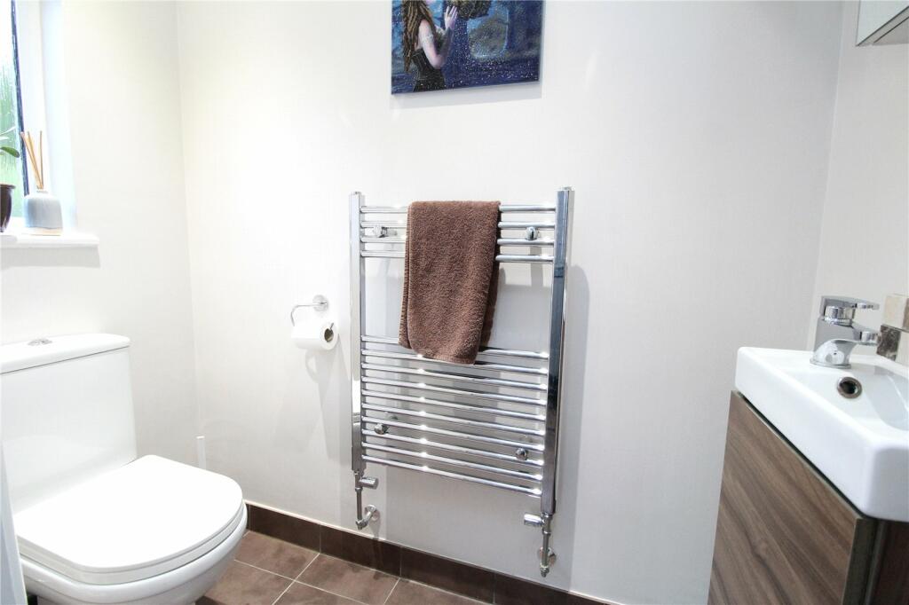 Additional image 15 of Valley Crescent, West Bergholt, Colchester, Essex, CO6