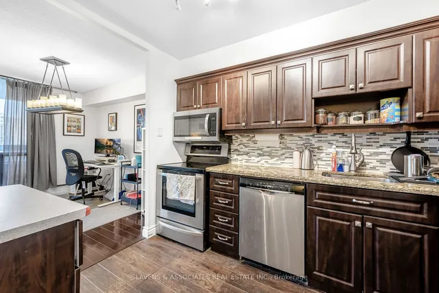 Additional image 5 of 100 Quebec Ave Unit 1709