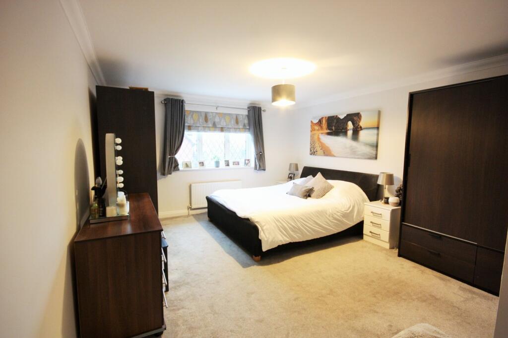 Additional image 9 of Hedgerows, Hutton, Brentwood, CM13