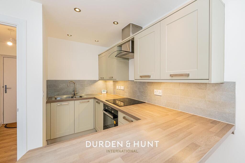 Additional image 5 of Cripsey Avenue, Ongar, CM5