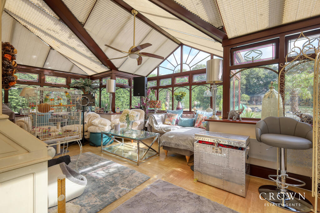 Additional image 12 of De Beauvoir Chase, Downham, Billericay