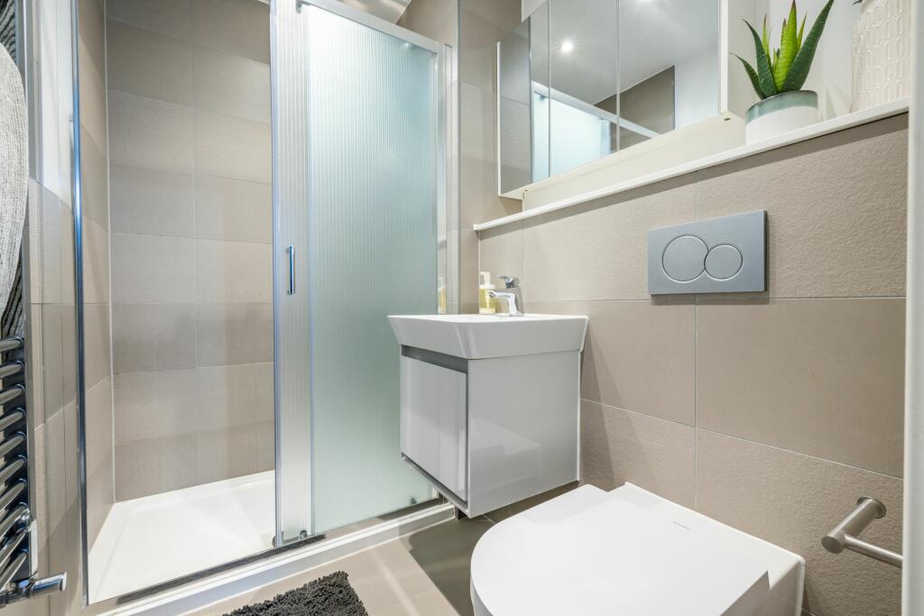 Additional image 14 of Leaden Hill, Smitham Court, CR5