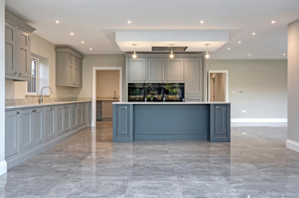 Additional image 7 of Perry Street, Billericay, CM12