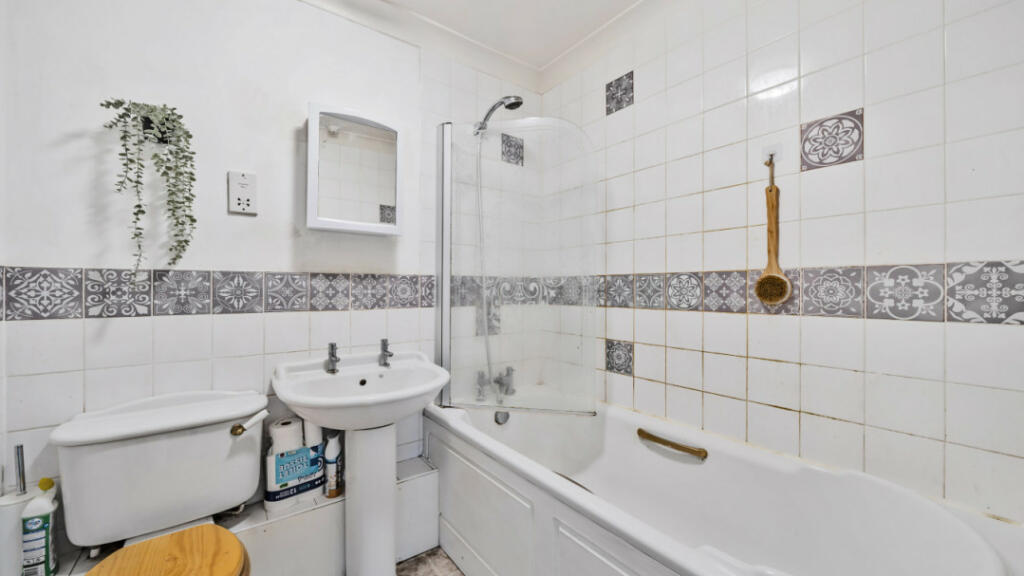 Additional image 9 of The Mulberry, Aspen Vale, Whyteleafe, CR3 0XB