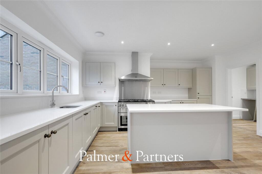 Additional image 10 of River Reach, Mistley, Manningtree, Essex, CO11