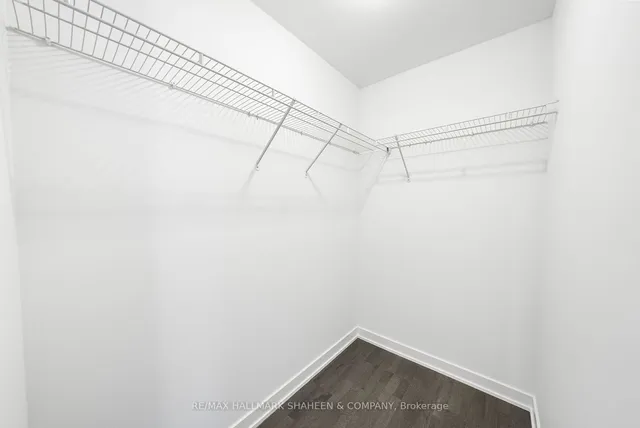 Additional image 24 of 185 Roehampton Ave Unit 702