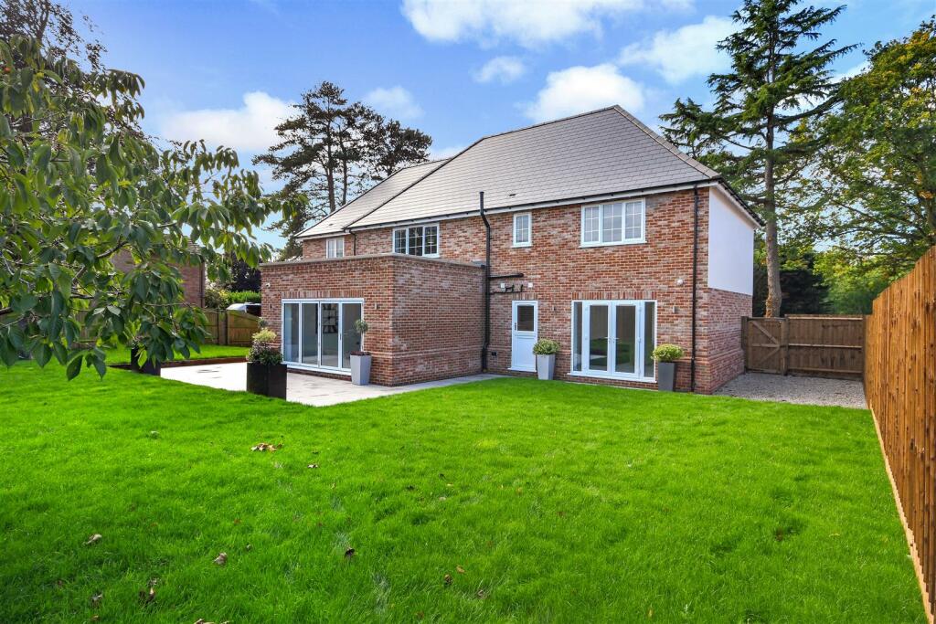 Additional image 35 of Mangapp Chase, Burnham-On-Crouch