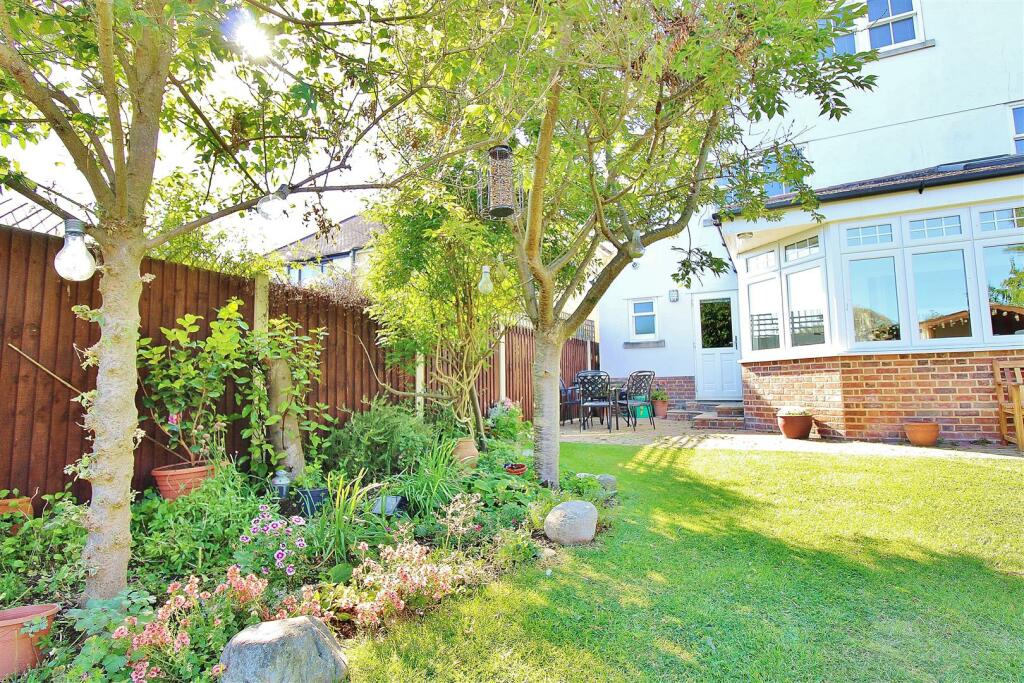 Additional image 38 of Walton Road, Frinton-On-Sea