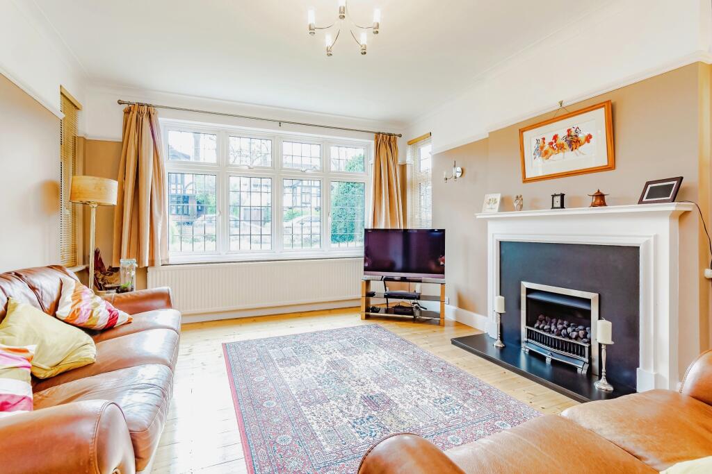 Additional image 3 of Fitzjames Avenue, Croydon, CR0