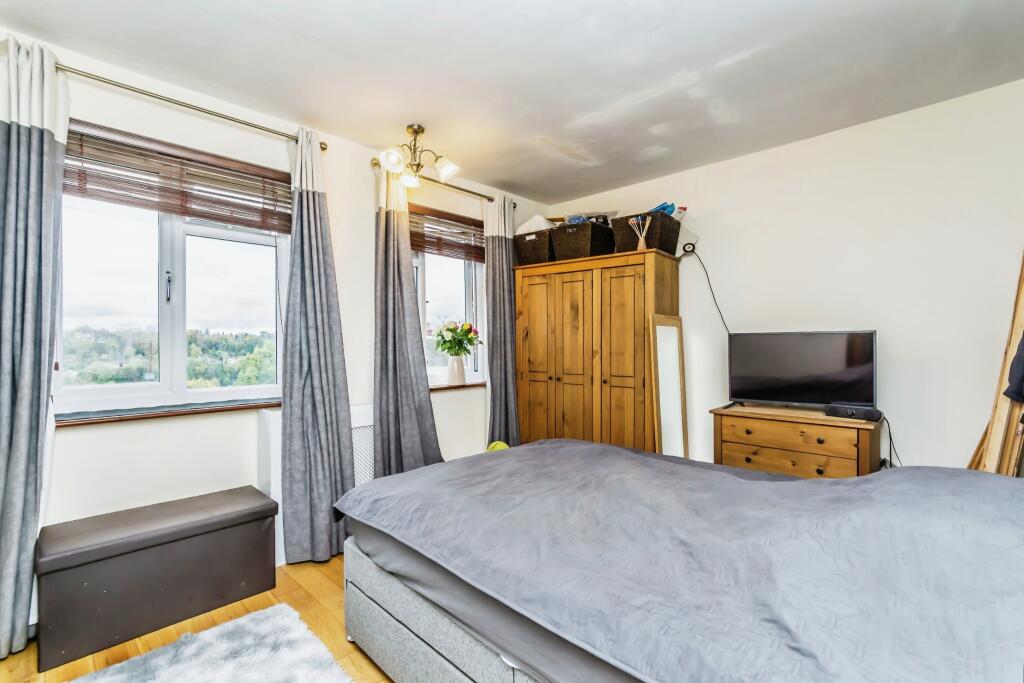 Additional image 4 of Abbotts Walk, Caterham, Surrey, CR3