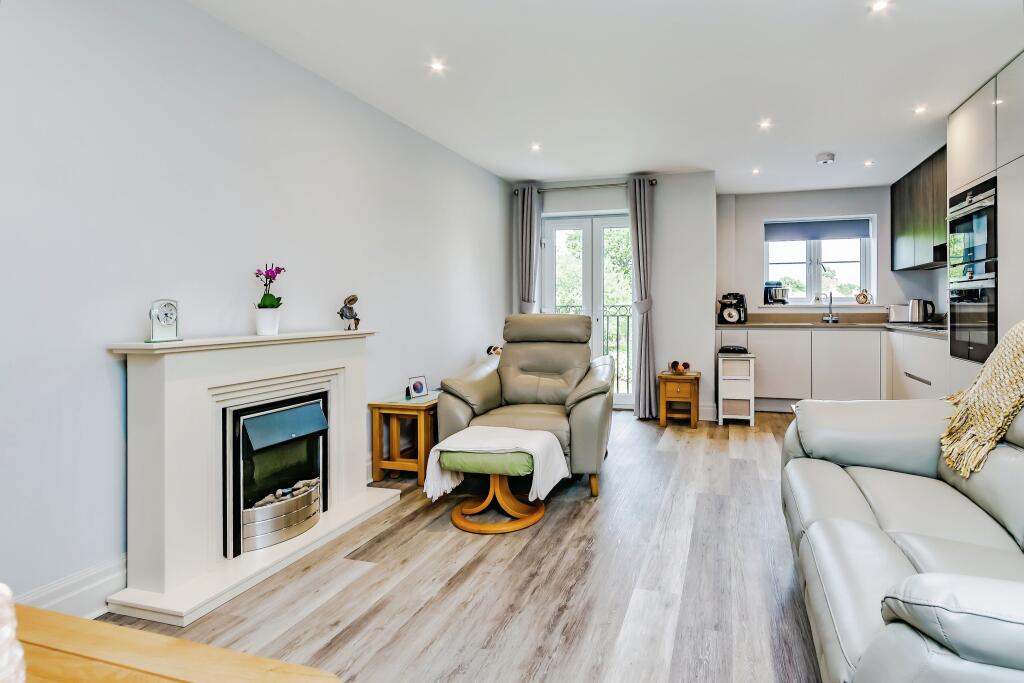 Additional image 17 of Fir Tree Court, 301 Limpsfield Road, Warlingham, Surrey, CR6