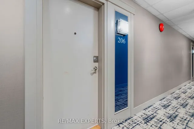Additional image 4 of 1000 Sheppard Ave Unit 206