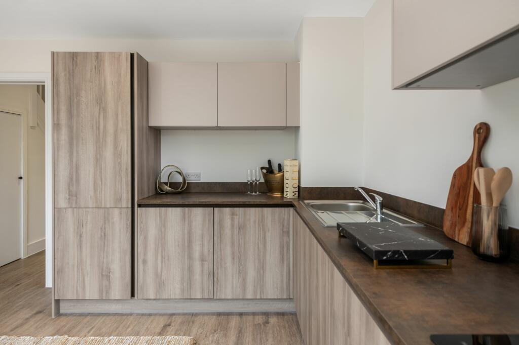 Additional image 4 of Ash Villas, Bradmore Way, Coulsdon