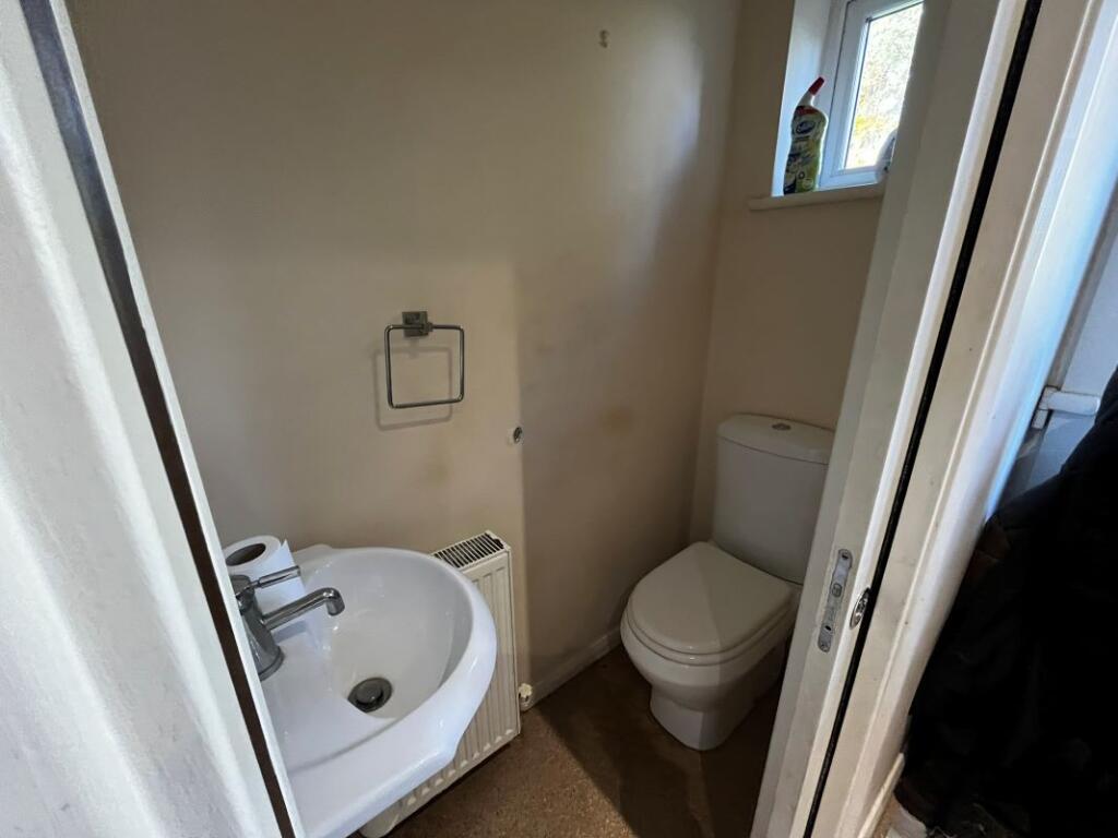 Additional image 9 of Tyelands, Parsonage Lane, Margaretting, Ingatestone, Essex, CM4 9JL